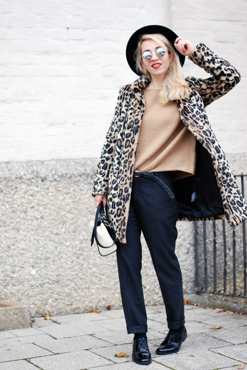 leopard-coat-leo-print-winter-outfit-blogger-fashion-inspiration-muenchen-munich-1