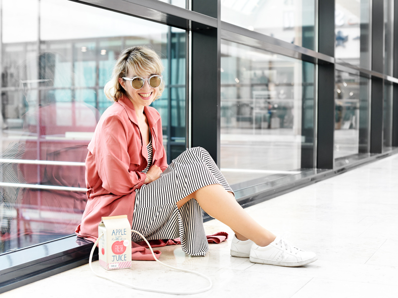 sit-pink-trenchcoat-striped-maxi-dress-fashionblog-outfit-nachgesternistvormorgen