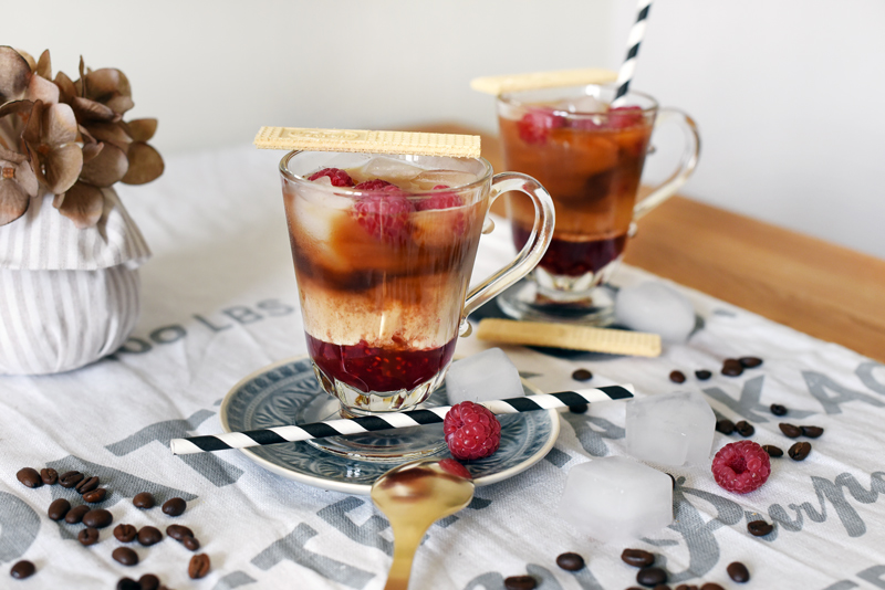 recipe-rezept-sommer-cold-drink-eiskaffee-himbeeren-raspberries-iced-coffee-11