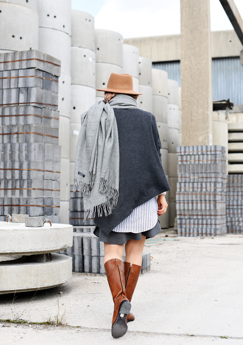 back-shades-of-grey-peplum-skirt-fall-trend-outfit-streetstyle-fashionblogger-nachgesternistvormorgen-style-back-to-school