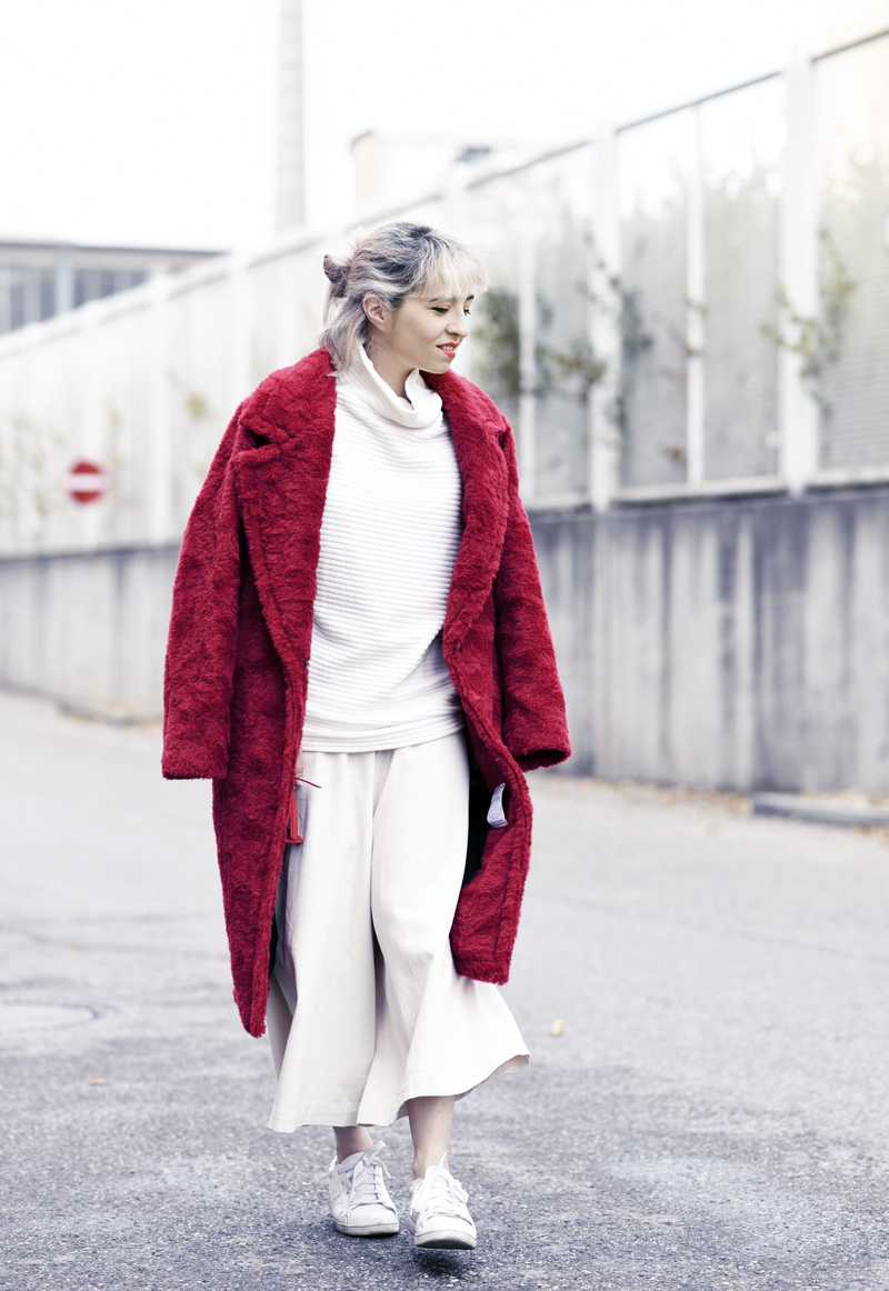 red-coat-wool-pelz-fall-herbst-outfit-fashionblogger-nachgesternistvormorgen-muenchen-rene-lezard-fur-Kopie-b