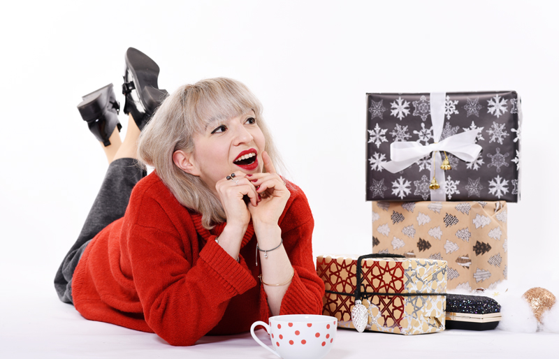 weihnachten-outfit-blogger-red-rot-gift-geschenk-christmas
