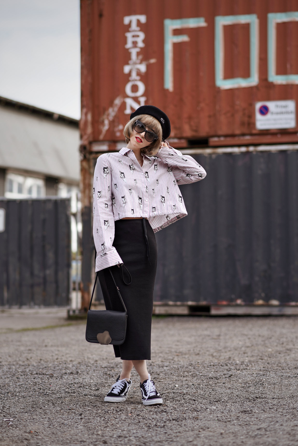 katzen, bluse, zara, outfit, fashionblog, berlin, modeblog, modeblogger, streetstyle, inspiration, suess, retro, barrett, vans