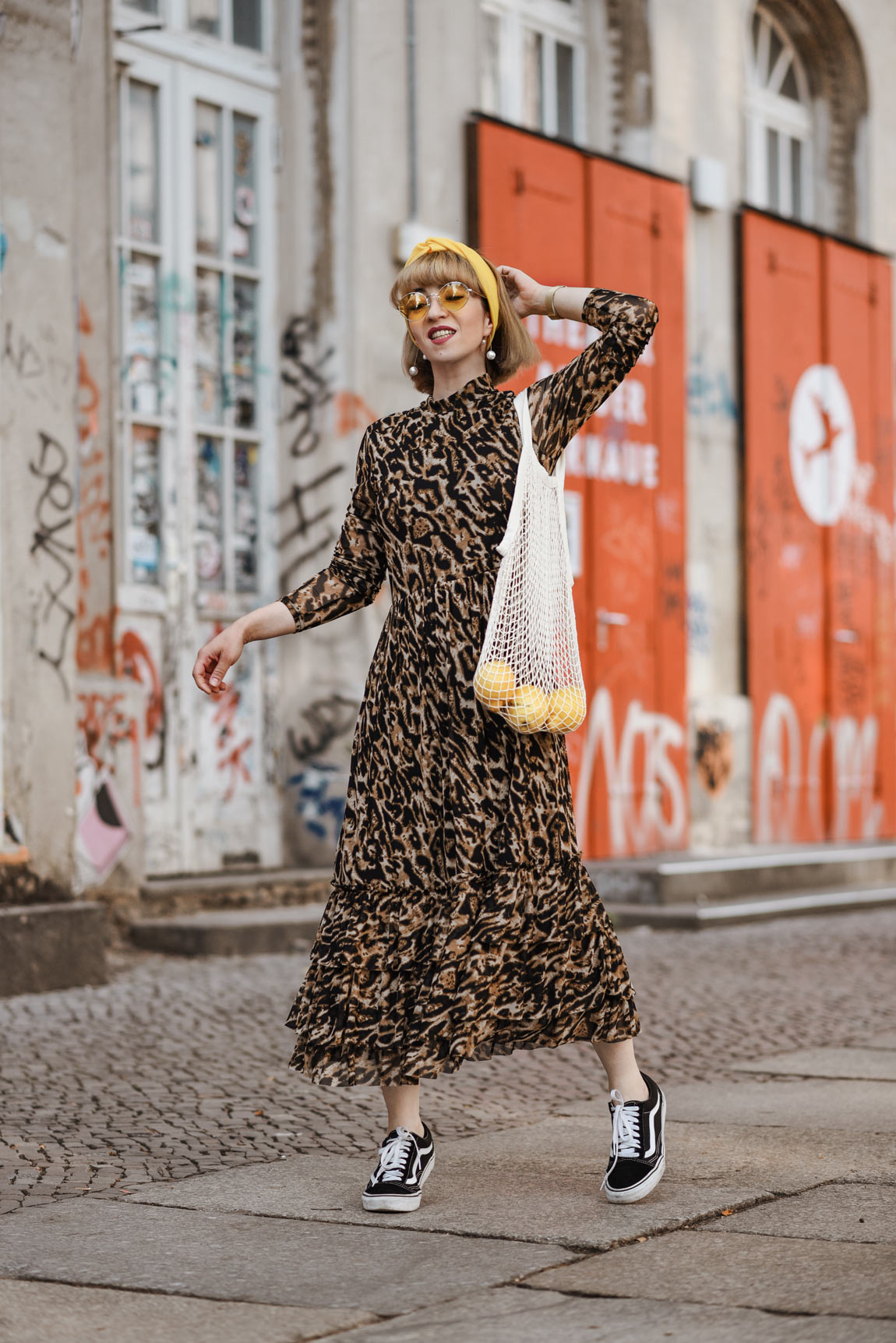 leopard, kleid,leo, gelb, berlin, fashionblogger, modeblogger, streetstyle, maxikleid, sommer, haarband, retro, inspiration, nostalgie, suess