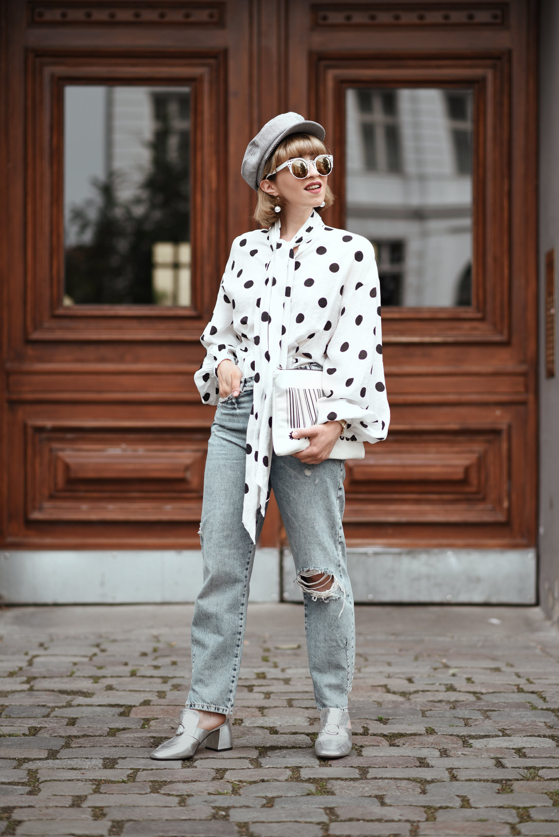 punkte, bluse, outfit, berlin, blogger, modeblog, fashionblog, streetstyle, sommer, inspiration, jeans, denim, retro, kombi, cute