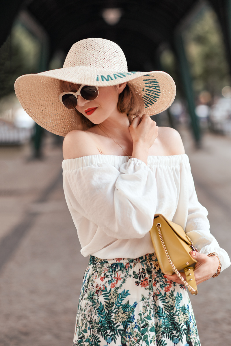 blumen, culotte, offshoulder, outfit, berlin, sommer, culottes, floral, weekday, streetstyle, suess, cute, retro, feminin, fashionblogger, modeblogger